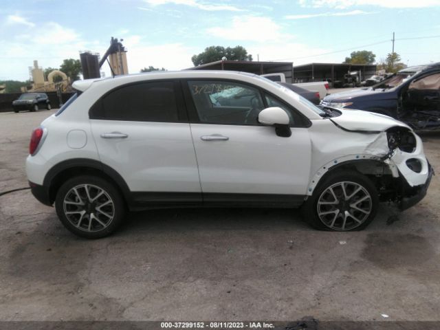 ZFBCFYET2GP495559 Fiat 500x Trekking Plus