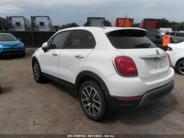 ZFBCFYET2GP495559 Fiat 500x Trekking Plus