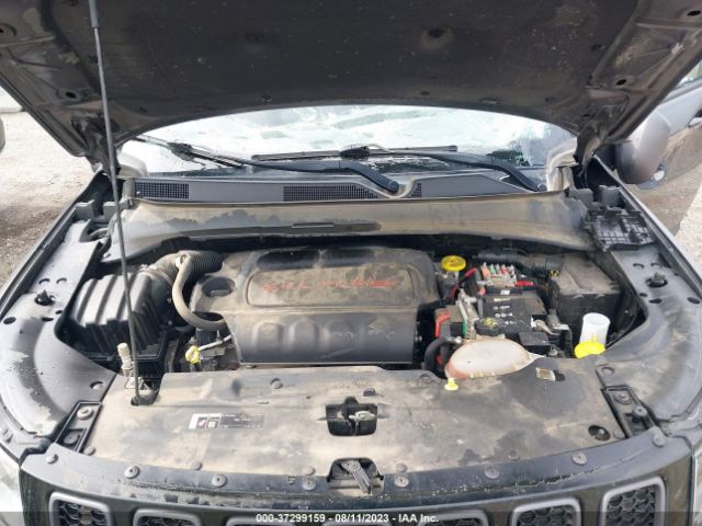 3C4NJDDB9JT501141 Jeep Compass Trailhawk