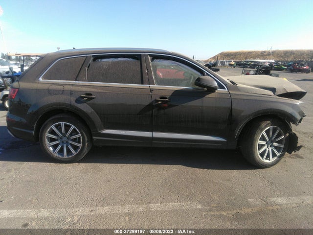 WA1LHAF75KD036238 Audi Q7 Premium Plus