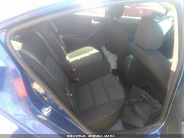 3KPFK4A7XHE135819 KIA FORTE LX