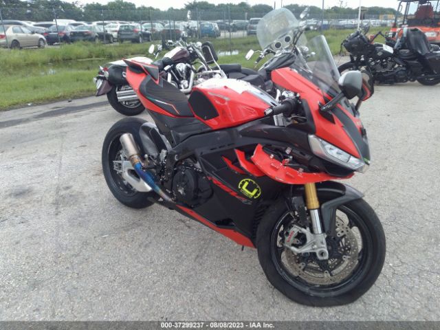 2021 APRILIA RSV4 ZD4KYUA03MS000032