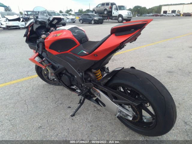 2021 APRILIA RSV4 ZD4KYUA03MS000032 Photo 2
