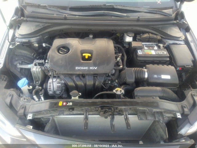 2018 HYUNDAI ELANTRA SEL VIN: 5NPD84LF4JH240495