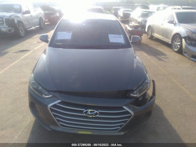 2018 HYUNDAI ELANTRA SEL VIN: 5NPD84LF4JH240495
