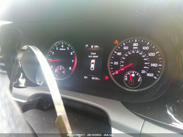 5XXG24J20MG032192 KIA K5 LX