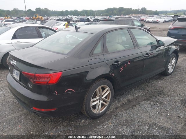 WAUGMAF47HN045659 Audi A4 Ultra Premium