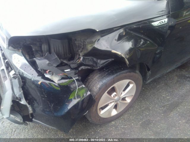 KNDJN2A20G7847572 KIA Soul Base