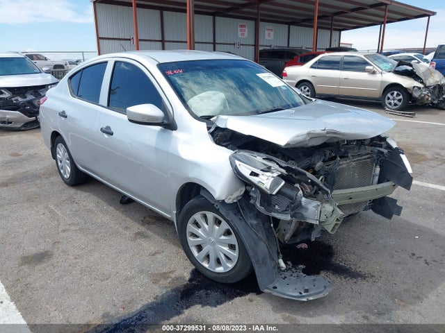 2016 3N1CN7AP3GL895051 main image