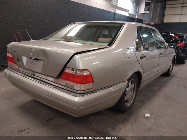 1998 MERCEDES-BENZ S CLASS VIN: WDBGA33G2WA389327