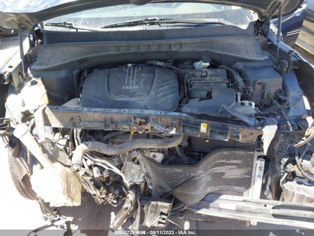 5XYPG4A52JG372690 KIA Sorento Lx V6