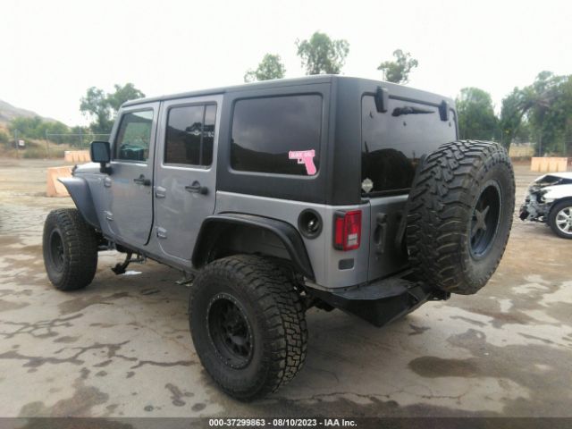 1C4BJWDG2EL244688 Jeep Wrangler Unlimited Sport