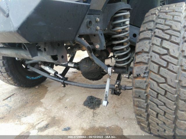 1C4BJWDG2EL244688 Jeep Wrangler Unlimited Sport