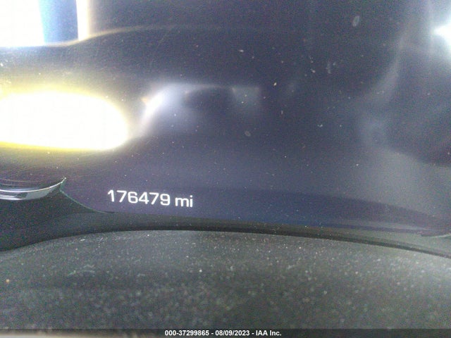 1GYS3GKJ0HR371398 Cadillac ESCALADE ESV