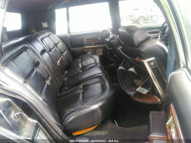 1986 CADILLAC FLEETWOOD BROUGHAM VIN: 1G6DW69Y9G9722684