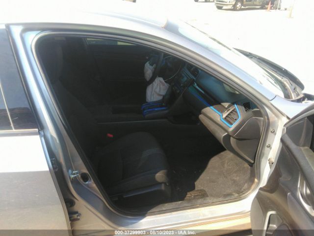 SHHFK7H34KU226105 Honda Civic Hatchback Lx