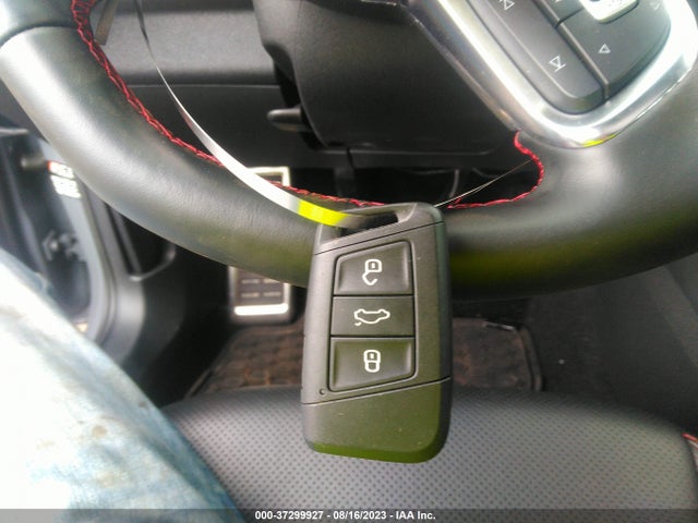 3VW5T7BU8KM195364 Volkswagen Jetta Gli 2.0t 35th Anniversary Edition/2.0t Autobahn/2.0t S