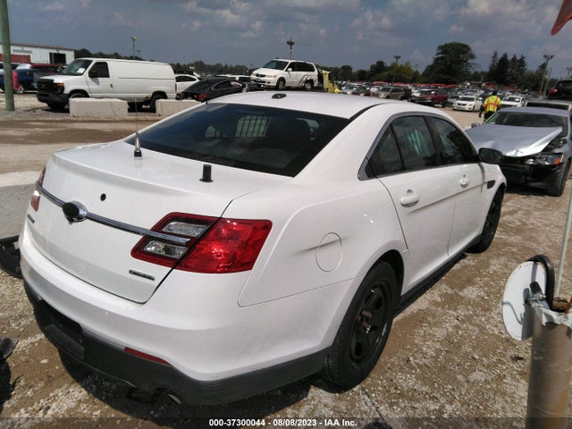 1FAHP2L82FG175657 Ford SEDAN POLICE INTERCEPTOR