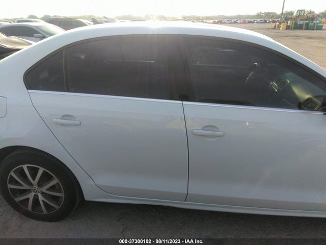 3VWB67AJ4HM370655 Volkswagen Jetta 1.4t Se