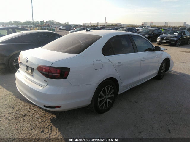 3VWB67AJ4HM370655 Volkswagen Jetta 1.4t Se