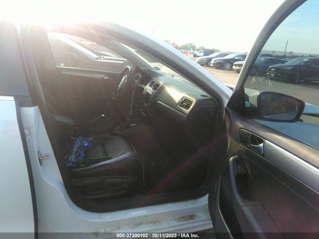 3VWB67AJ4HM370655 Volkswagen Jetta 1.4t Se
