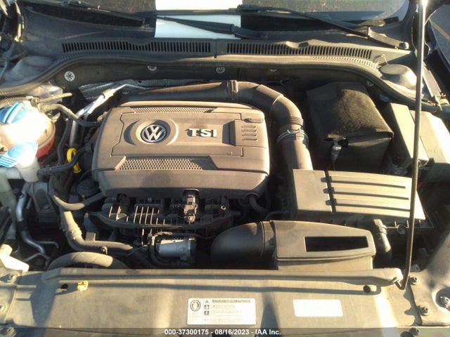 3VWD17AJ0EM436511 Volkswagen Jetta Sedan Se