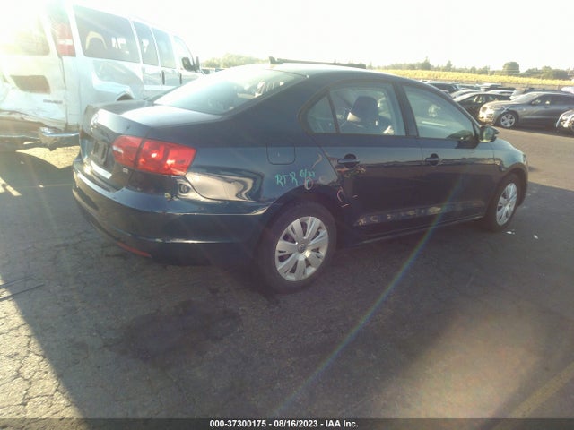 3VWD17AJ0EM436511 Volkswagen Jetta Sedan Se
