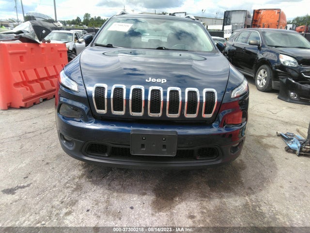 2018 JEEP CHEROKEE LATITUDE VIN: 1C4PJLCB4JD596475