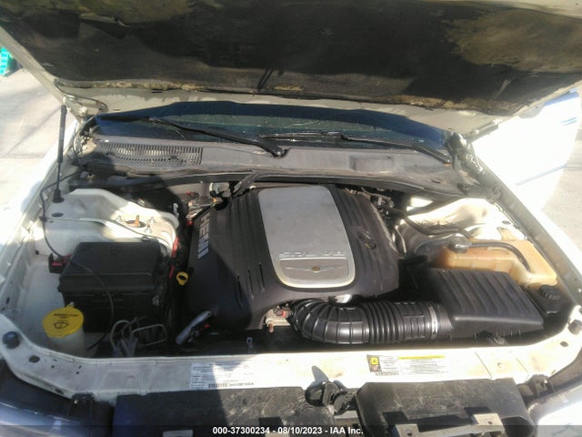 2008 CHRYSLER 300 C HEMI VIN: 2C3LA63H38H135774