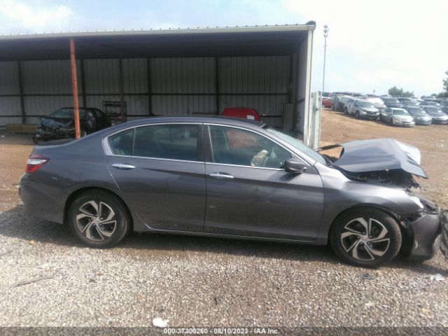 1HGCR2F35HA045121 Honda Accord Sedan Lx