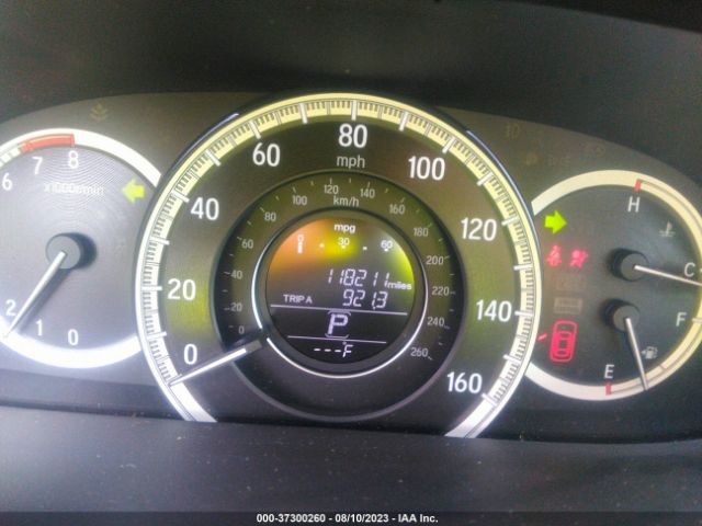 1HGCR2F35HA045121 Honda Accord Sedan Lx