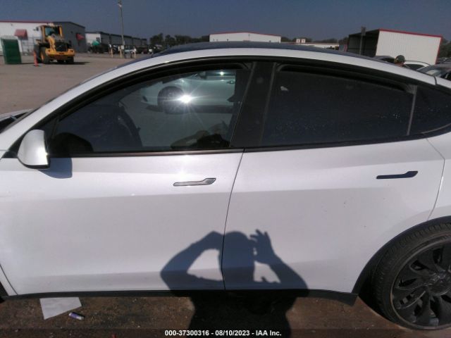 7SAYGDEF7NF514006 Tesla Model Y Performance