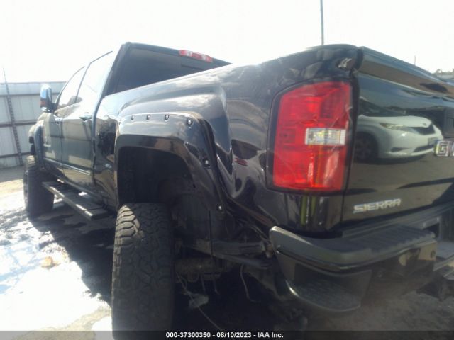 1GT12UEY9JF237203 GMC Sierra 2500hd Denali