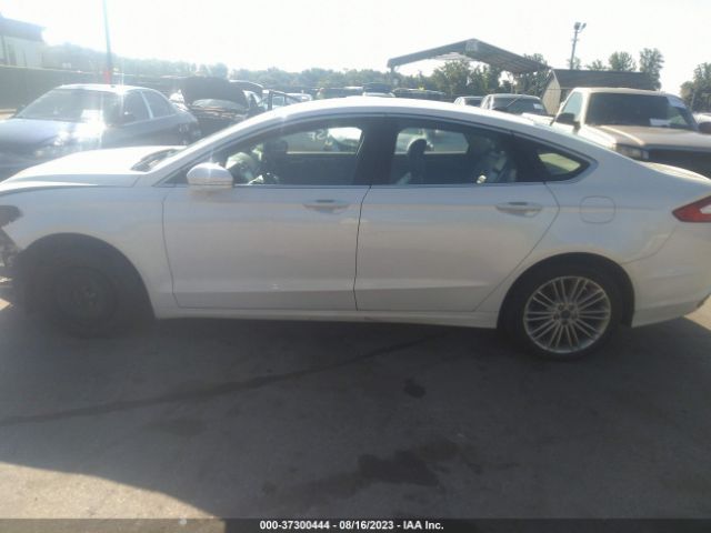 3FA6P0T94GR379505 Ford FUSION SE