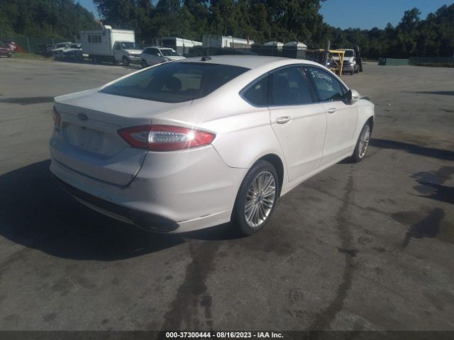 3FA6P0T94GR379505 Ford FUSION SE