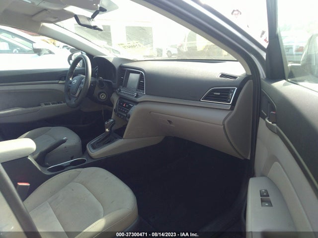 Hyundai ELANTRA SE 2017 5NPD84LF8HH107488 Image 5