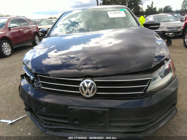 3VWL17AJ2HM246466 Volkswagen Jetta 1.8t Sel