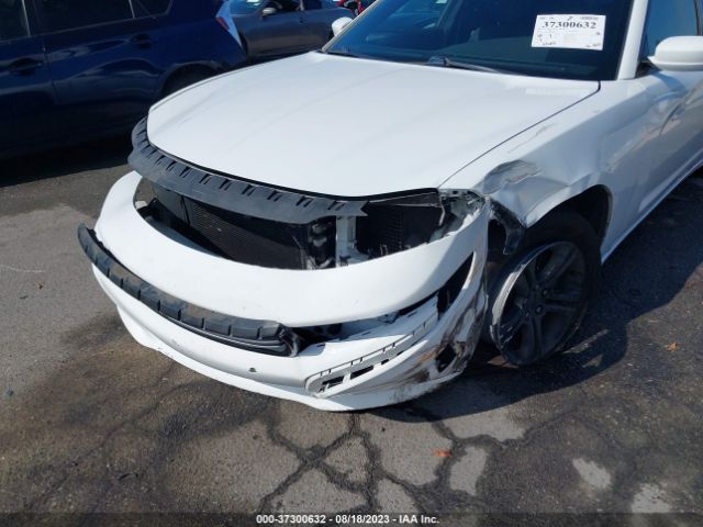 2C3CDXBG9FH754138 Dodge Charger Se