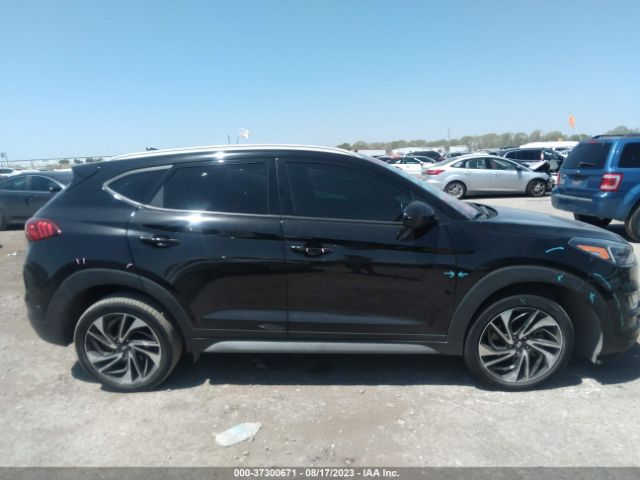 KM8J33ALXKU909473 Hyundai Tucson Sport