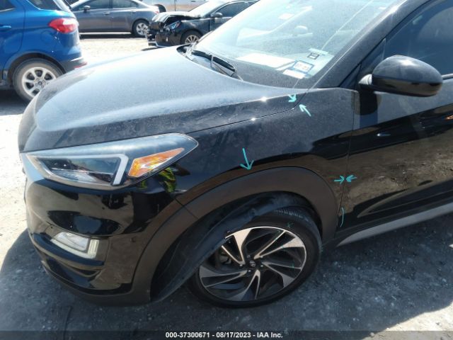 KM8J33ALXKU909473 Hyundai Tucson Sport