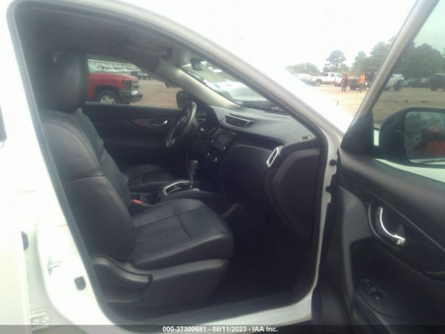 5N1AT2MT5FC788191 Nissan Rogue Sl