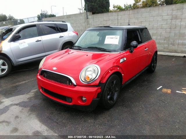2009 MINI COOPER HARDTOP VIN: WMWMF33589TW74964
