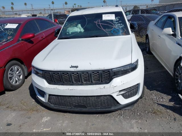 1C4RJHAG3N8633812 Jeep Grand Cherokee Altitude