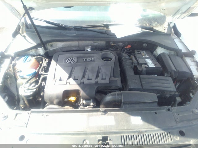 1VWBN7A32EC068914 Volkswagen Passat Tdi Se W/sunroof