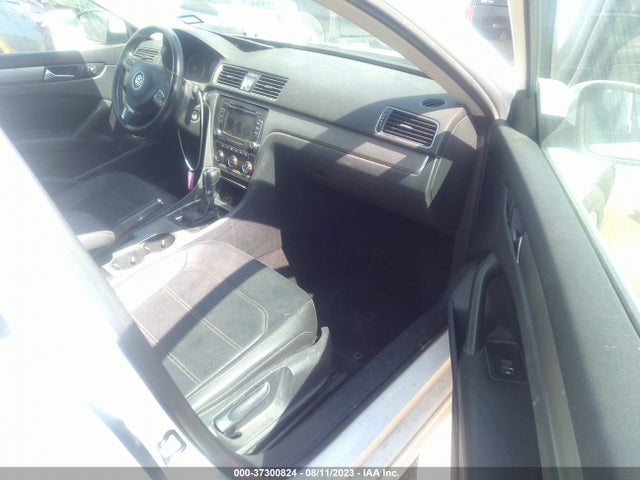 1VWBN7A32EC068914 Volkswagen Passat Tdi Se W/sunroof