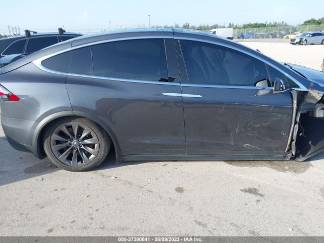 5YJXCDE29HF056801 Tesla Model X 90d/75d/100d