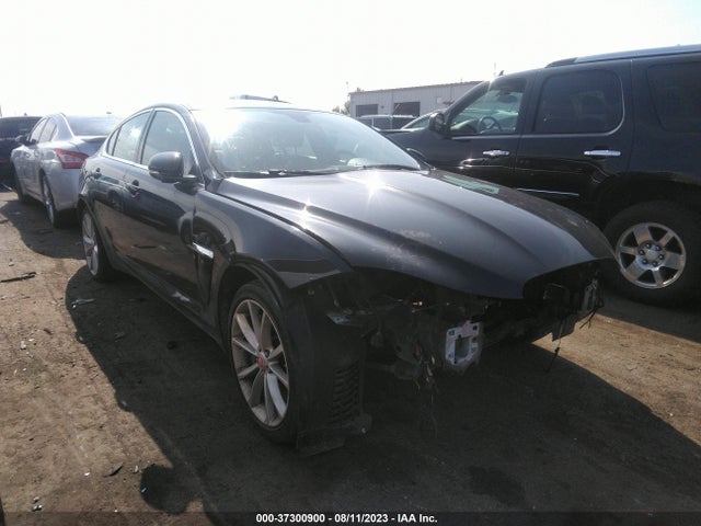 2015 JAGUAR XF SAJWA0F76F8U50002 Photo 0