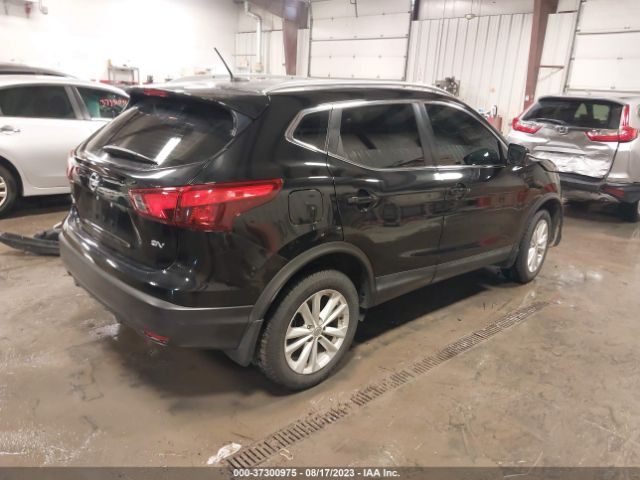 JN1BJ1CP9HW017489 Nissan Rogue Sport Sv