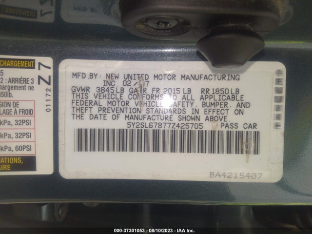 2007 PONTIAC VIBE VIN: 5Y2SL67877Z425705