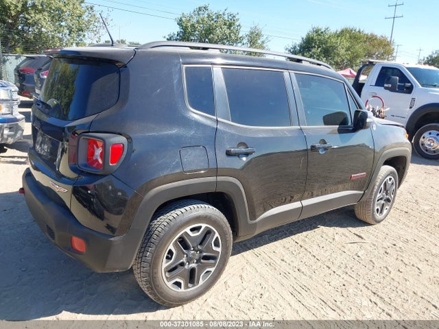 ZACCJBCT8GPD40903 Jeep Renegade Trailhawk